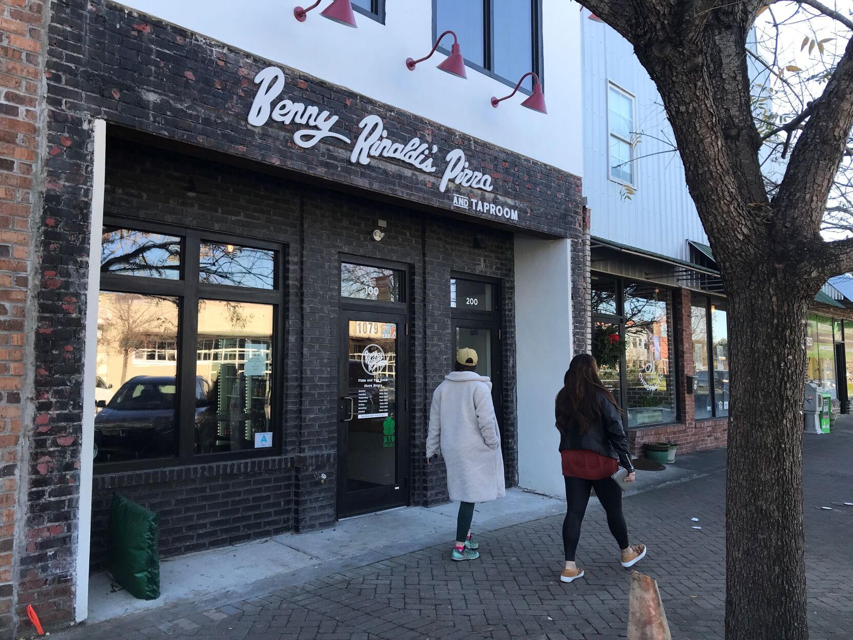 Charleston's shopping and dining options expand along with places to get fit and pampered